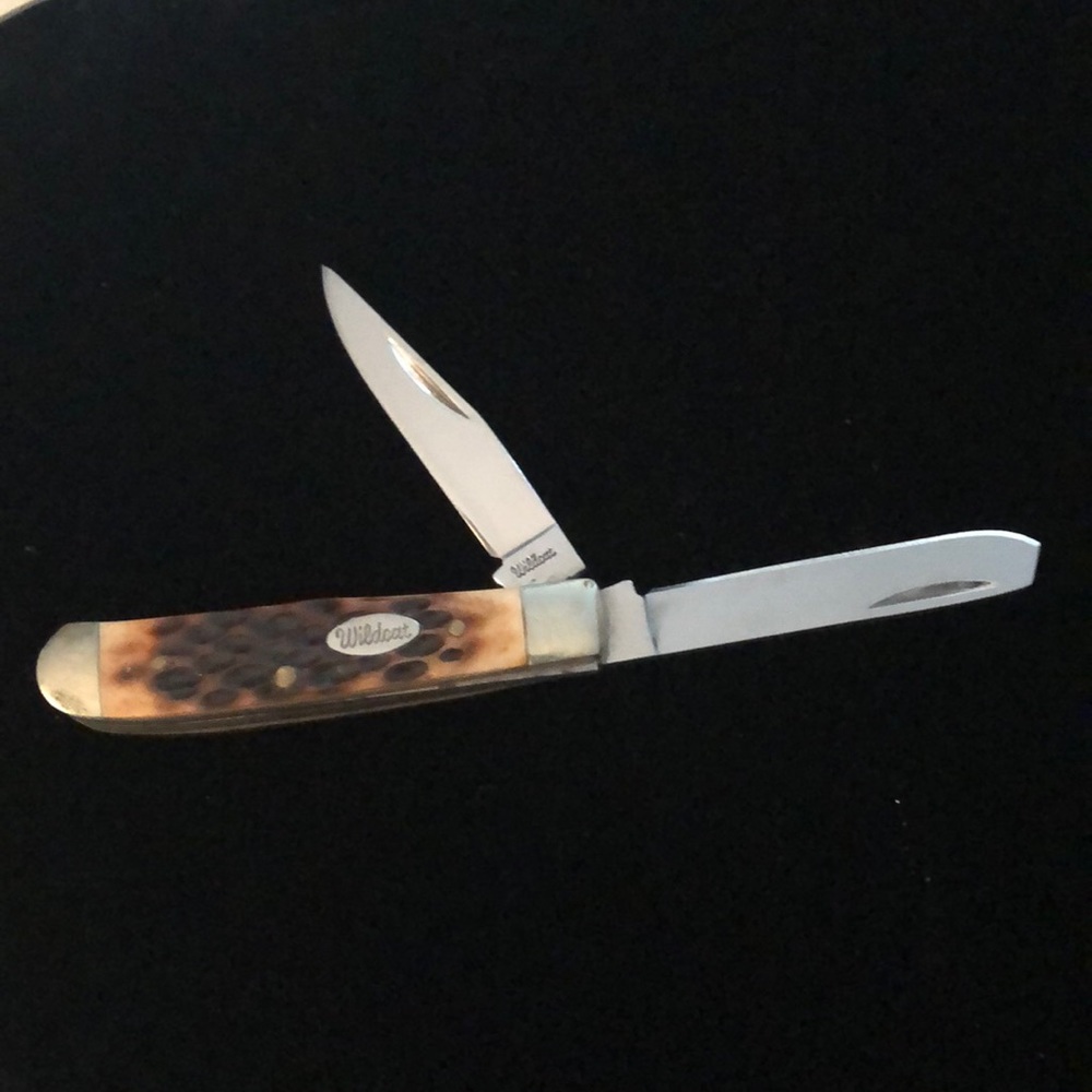 Bone knife by Wildcat